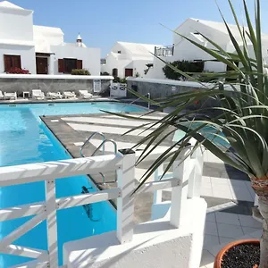 https://casa-carino.in-canary-islands.com